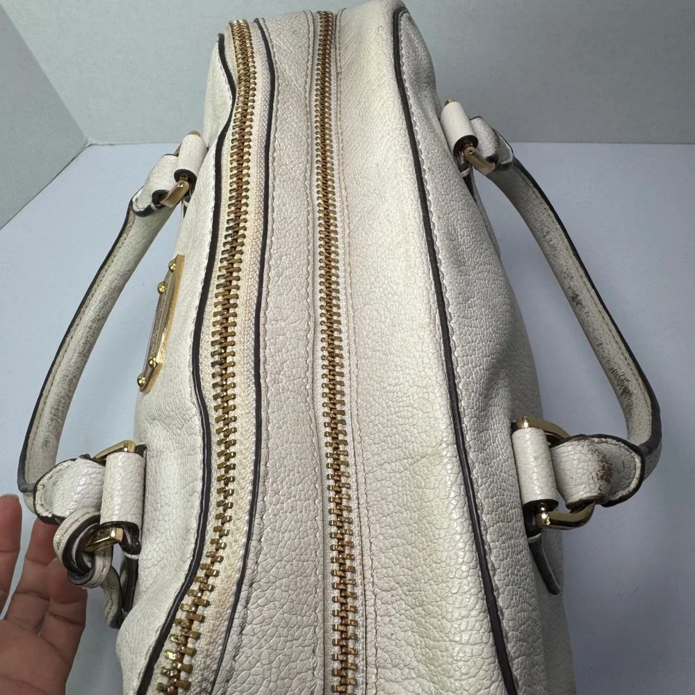 Michael Kors Double Zip Top Handle Satchel Handbag Cream Pebbled Leather & Strap